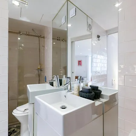 Basement Flat In The Heart Of Alfama Διαμέρισμα Lisboa