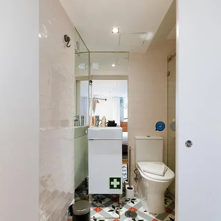 Διαμέρισμα Basement Flat In The Heart Of Alfama *