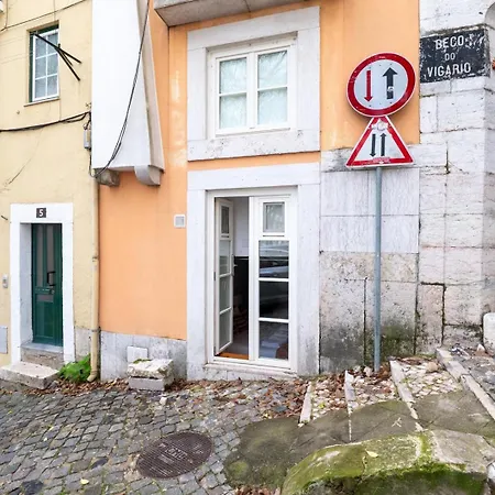 Basement Flat In The Heart Of Alfama Apartamento *